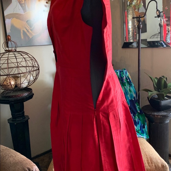 Dress - Picture 4 of 7